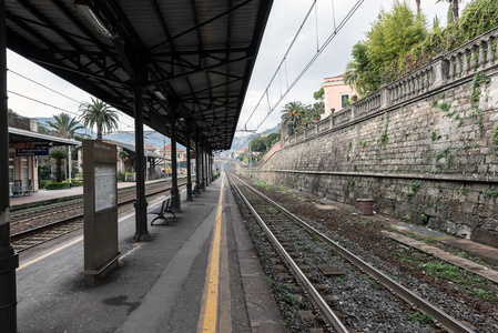 在意大利圣马格利塔镇小火车站图片