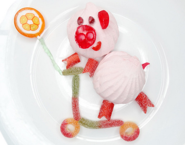 创造性的果酱果冻甜的食物猪形式