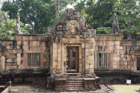 泰国东北部的 Prasat 的高棉寺遗址, 在武里公羊省。泰国, 布里兰, 2017年11月