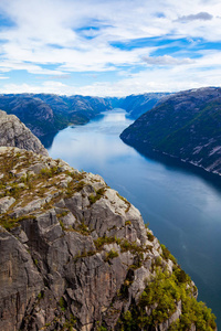 Preikestolen 或 Prekestolen