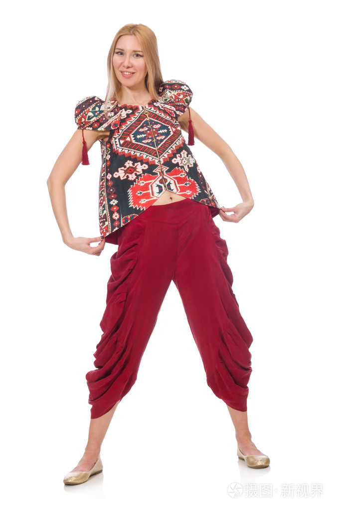 在阿塞拜疆装饰服装的女人