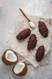 自制纯素食巧克力椰子甜点赏金图片