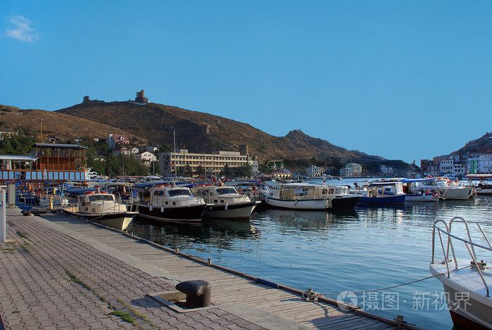 克里米亚半岛.巴拉克拉瓦从巴拉克拉瓦湾的城市风景