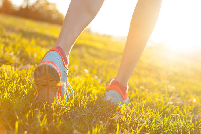 女子赛跑运动员脚的特写