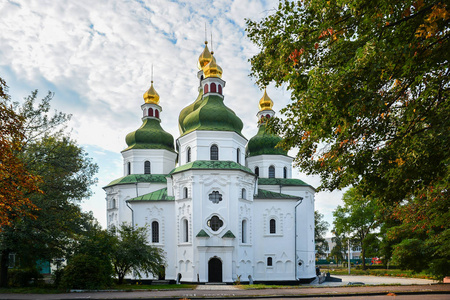 圣尼古拉斯大教堂 Mykolaivskyi Sobor 在 Nizhyn, Chernihiv