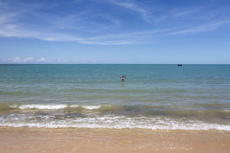 巴西沙滩海岸上 Corumbau，巴西巴伊亚州，在晴朗的一天