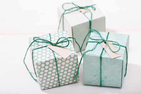 手工小绿色礼品盒