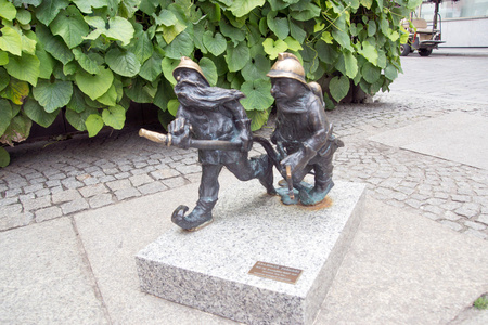 侏儒雕像在弗罗茨瓦夫，波兰
