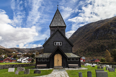 勒尔达尔 Stavkirke