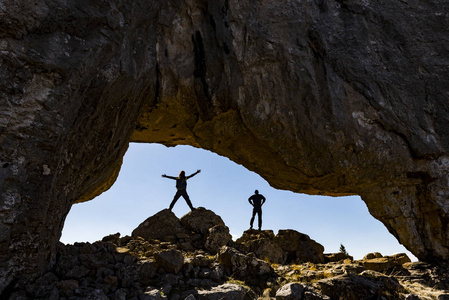 探险队; 洞穴, 探险家和旅行照片