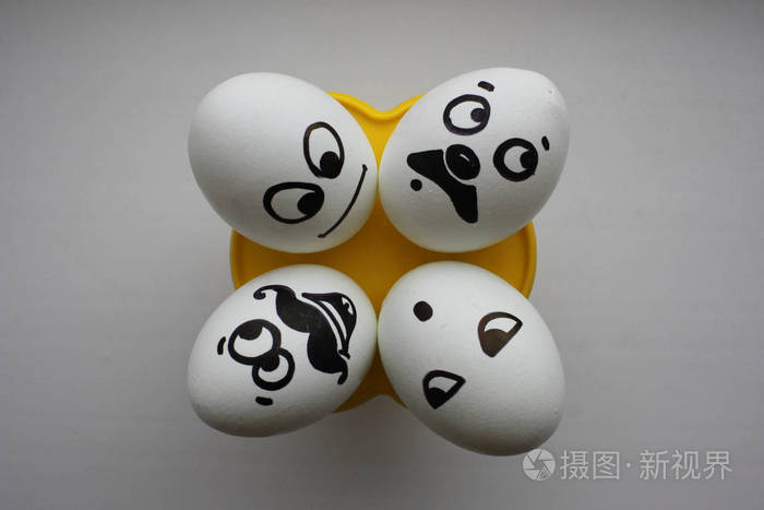 鸡蛋和一张可爱的脸照片