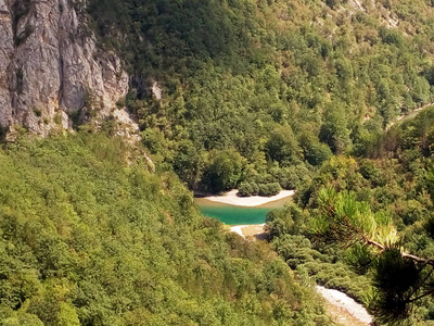 美丽的塔拉河峡谷