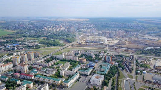 美丽的全景 Saransk 的中心, 以及建设中的体育场, 俄罗斯, Saransk