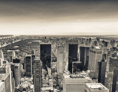 令人惊异的鸟瞰图，曼哈顿天际线纽约城