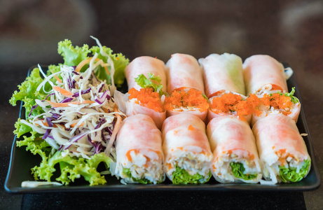 蔬菜沙拉卷图片