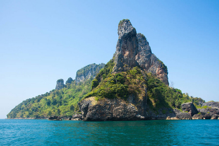 泰国普吉岛与甲米之间的鸡岛海滩