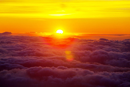 山上云海美景照片