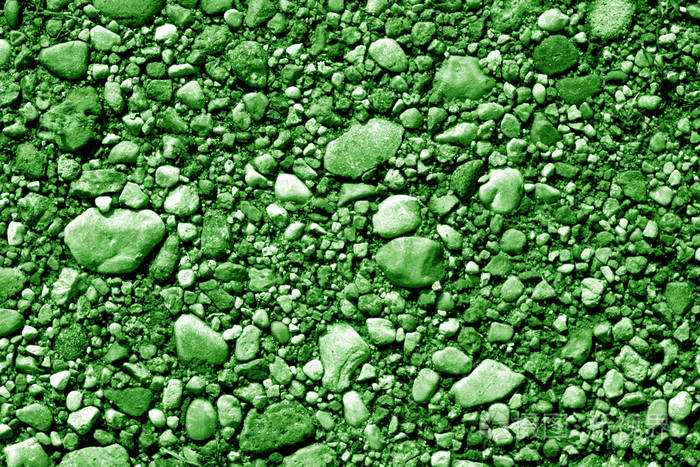 绿色色调的小砂砾石堆