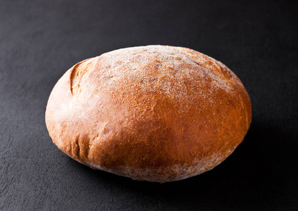 新鲜烘焙的无麸质有机面包