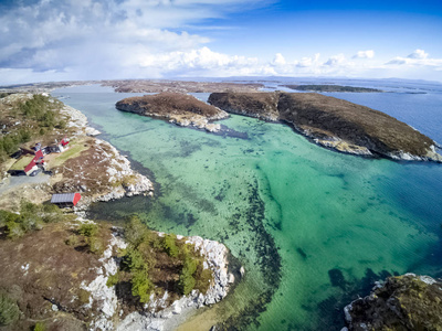 挪威峡湾的湾和海岸，鸟瞰图