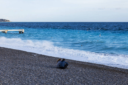 地中海上风景如画的海浪线