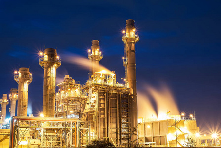 石化行业在日落图片