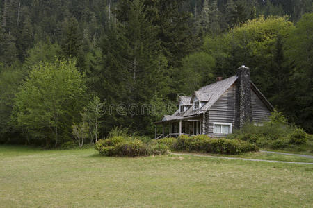 老山腰木屋