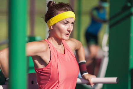 外国女性运动图片