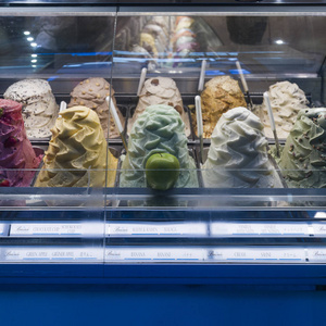 多色冰淇淋展示柜, 锡耶纳, 托斯卡纳, 意大利