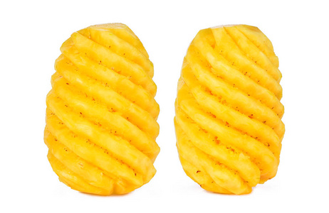 白色背景上孤立的去皮的菠萝照片