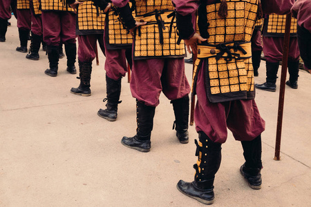 韩国传统盔甲士兵图片