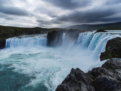 Godafoss, 在美丽的一天, 冰岛的流行瀑布