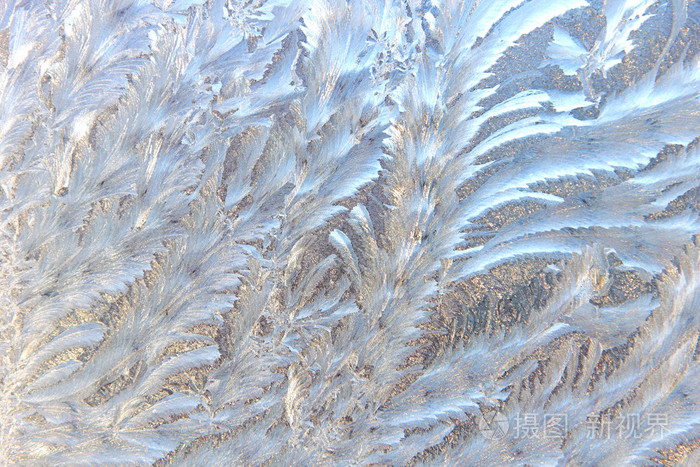 在窗户玻璃上的冰霜模式