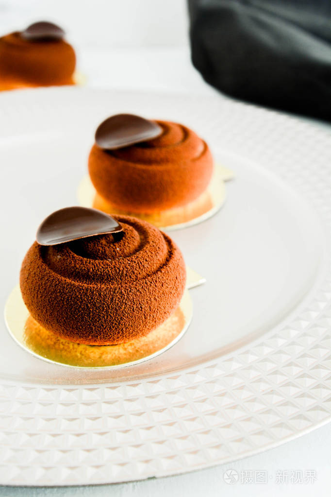 法国慕斯蛋糕巧克力梨