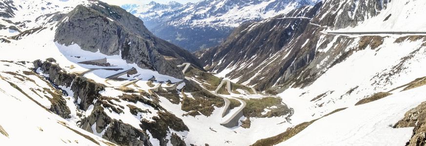 Gotthardpass，Tremola 谷视图