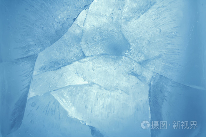 在冰中的裂缝