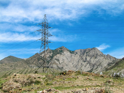 高电压支持山区