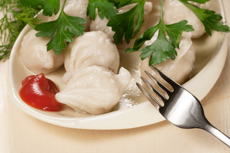 肉饺子Pelmeni