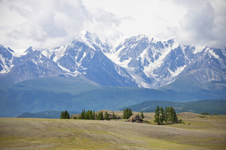 阿尔泰山自然景观