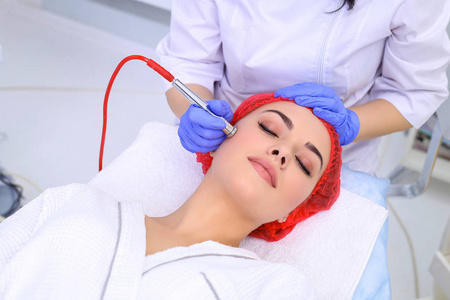 微晶换肤术的过程照片