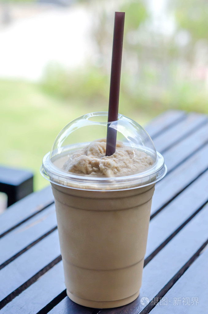牛奶咖啡奶昔