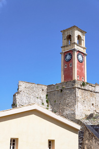 钟塔在帕拉约 frourio，科孚岛城
