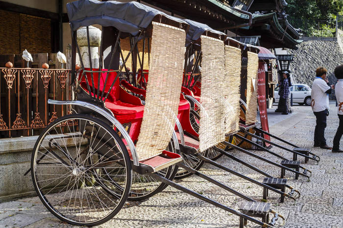 杜高温泉日式人力车