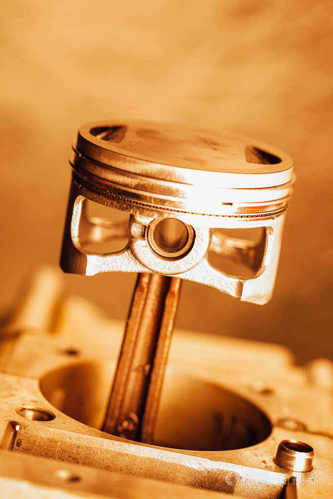 发动机活塞特写视图