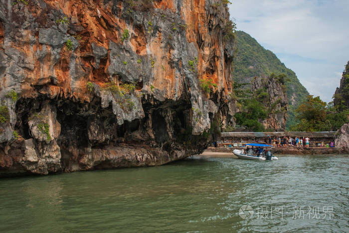 詹姆斯  邦德岛，在泰国的普朗纳