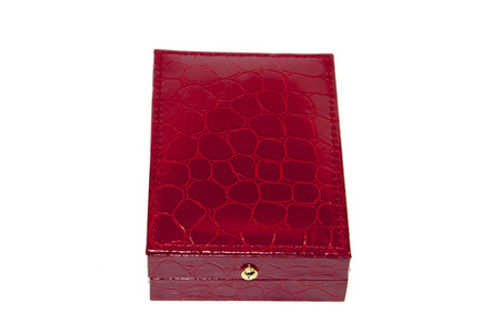 红色珠宝盒图片