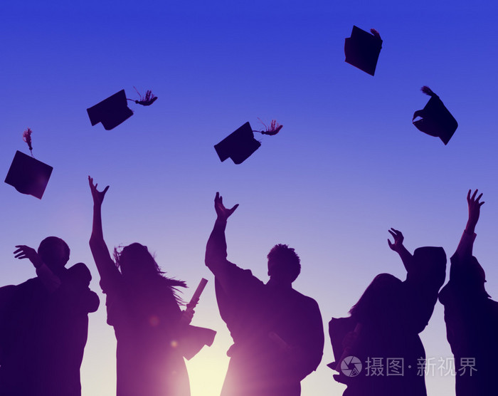 学生庆祝毕业,教育理念照片-正版商用图片0o3590-摄图新视界