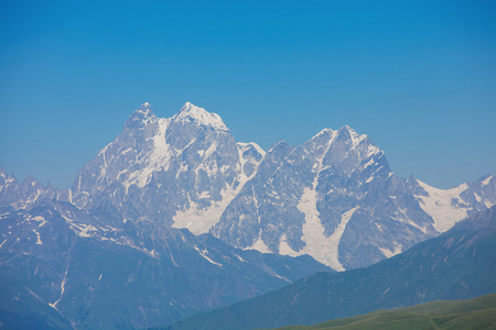 美丽的风景，与格鲁吉亚的高山