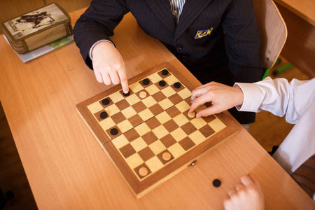 国际跳棋棋类游戏图片