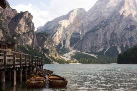 Braies 湖全景